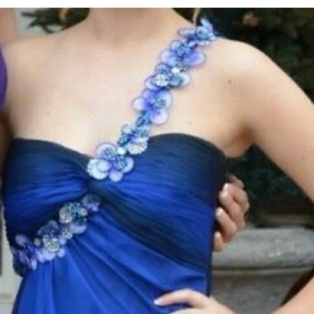 La Femme long prom dress navy blue one shoulder